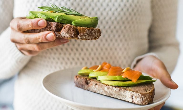 The Beneficial Impact of High Fiber Foods on Health and Well-being 4 High fiber foods