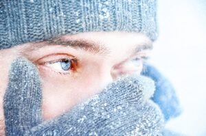 Why Are the Eyes Dry in Winter? 5 Why Are the Eyes Dry in Winter?